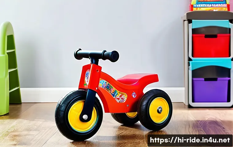 승용완구 내구성 평가 - A detailed close-up of a durable children’s ride-on toy made from thick, high-quality ABS plastic, s...